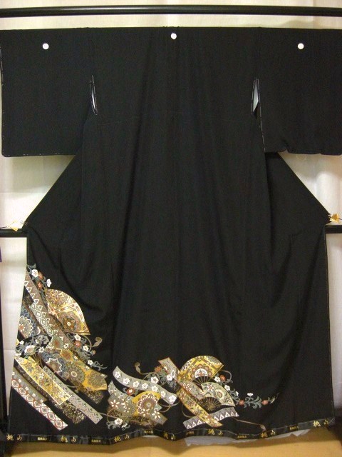 黒留袖レンタル16 (京友禅熨斗に扇面金彩)3