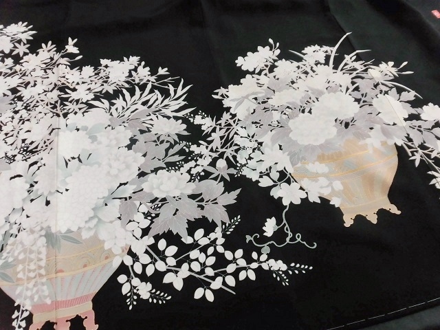 黒留袖レンタル120　伝統工芸京友禅黒留袖「白妙の花園」 8